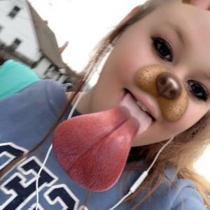 Meet your Posher, Ava